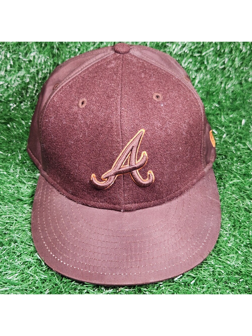 New Era 59FIFTY Atlanta Braves Brown Fitted Hat Size 6 7/8 1999 World Series Cap